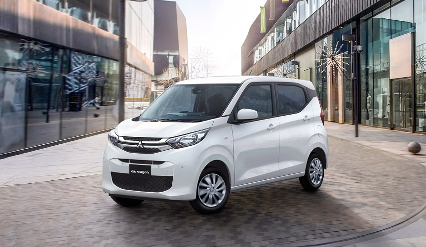 Фургон и кей-кар от Mitsubishi получили высшую оценку за безопасность в Японии