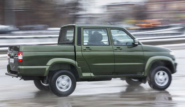 На российском рынке появится битопливный УАЗ «Пикап»