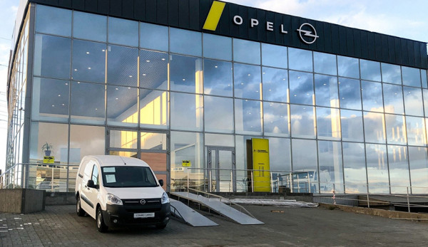 Stellantis объявляет об открытии новых дилерских центров Opel и Citroёn в Челябинске