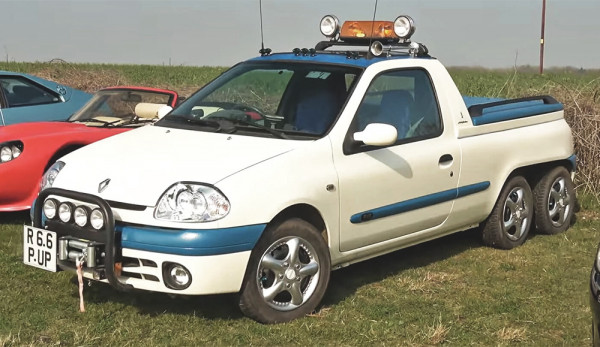 6-колёсный пикап Renault Clio показали на выставке ретро-автомобилей